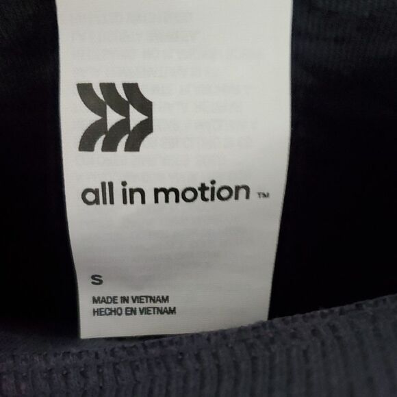 All in Motion Women's Small Deep Blue Crew Neck Sweater 🌏5/$10🌏 - Picture 2 of 8